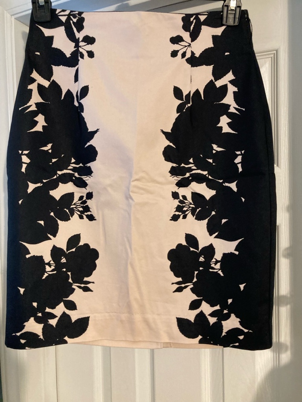 Worthington Black Floral Print Pencil Skirt with Soft Pink Panel